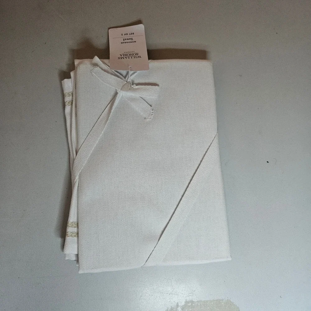 Williams Sonoma Monogram Letter A Kitchen Towels Set of 2 White Gold Cotton NWT